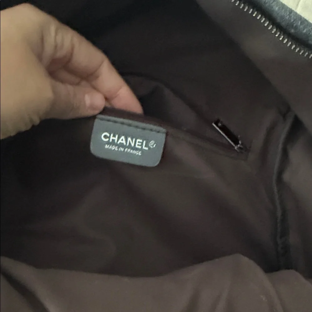 CHANEL Multicolor Backpack with Black Logo - Picture 2 of 5